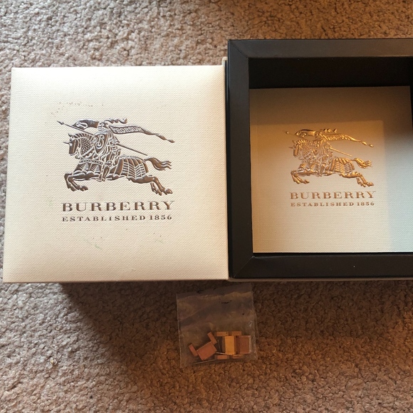 Burberry Rose Gold Quartz Ion-Plated Watch - Picture 4 of 4